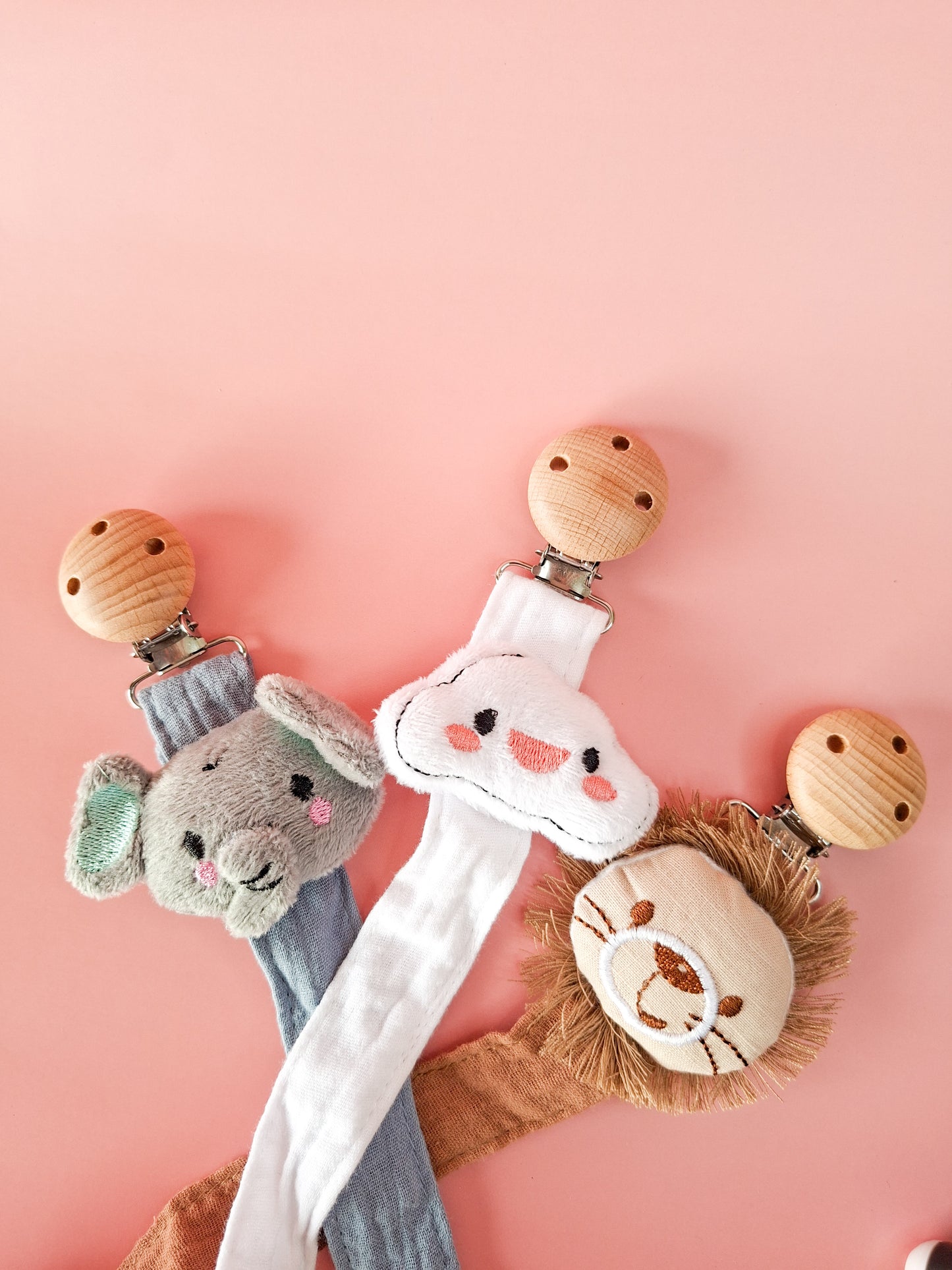 Cotton Cloud Dummy Clip