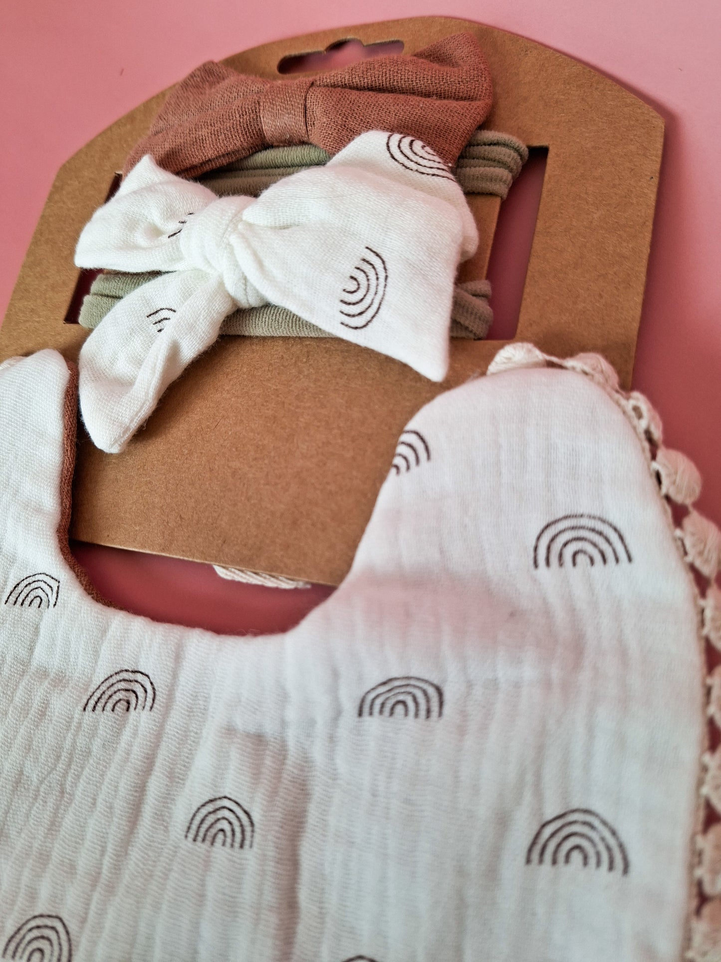 Cotton Bib & Bow Set
