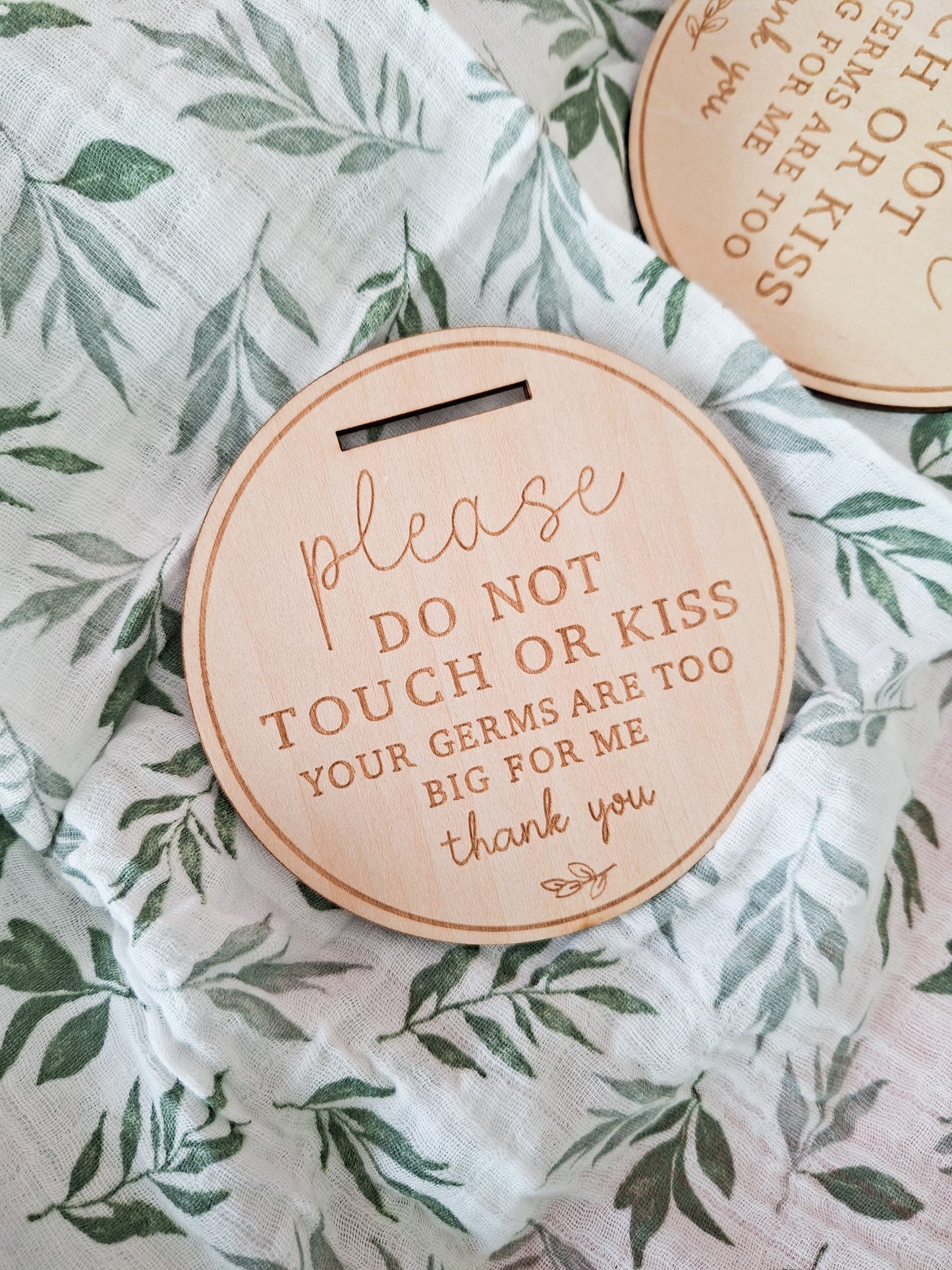 No Kissing Statement Plaque