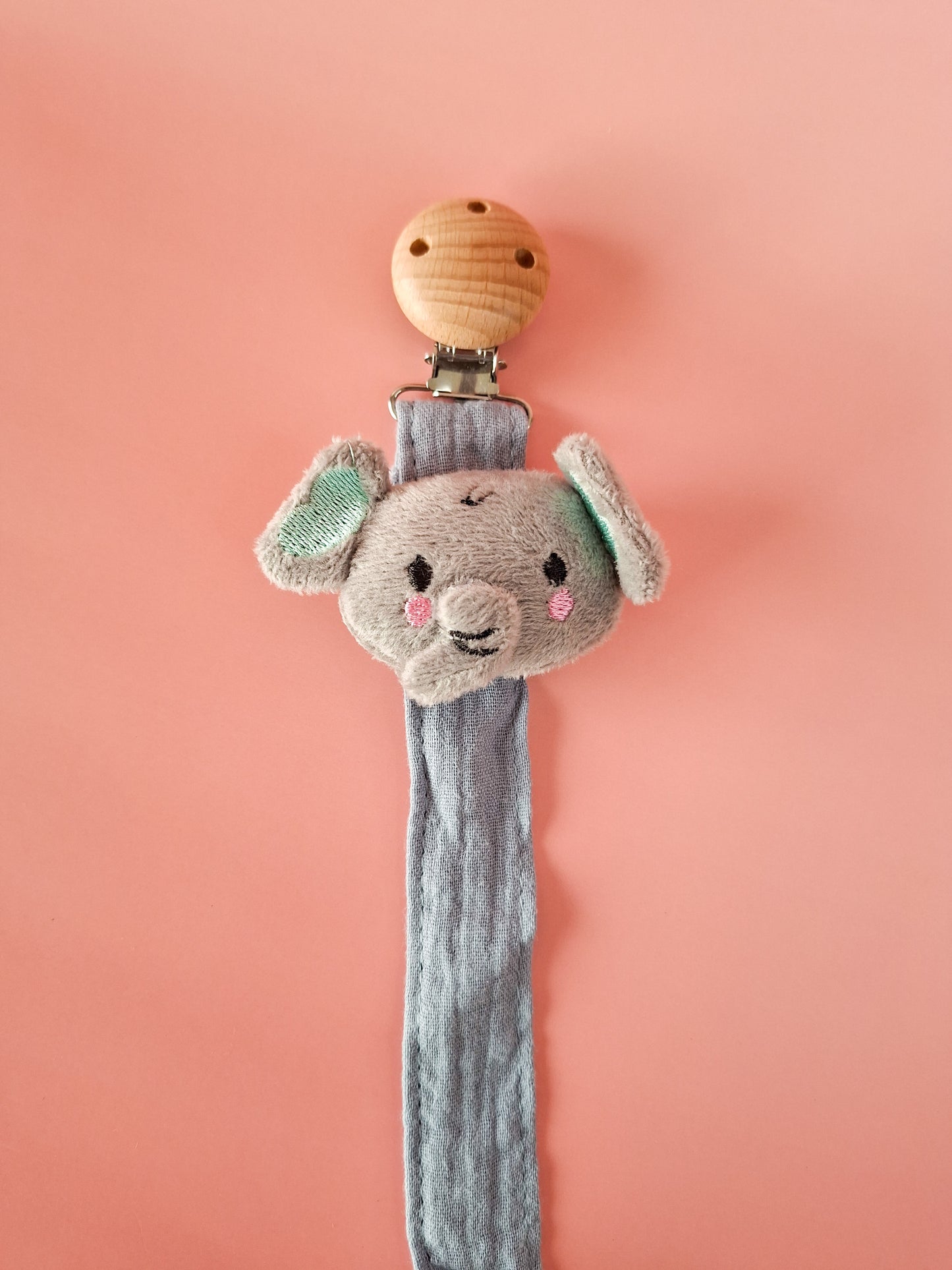 Cotton Elephant Dummy Clip